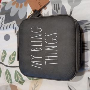 Final price drop: Rae Dunn travel jewelery box NWT